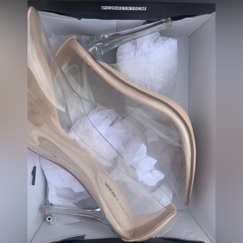 Clear Pumps
